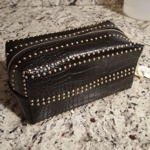 Imoshion travel toiletry bag